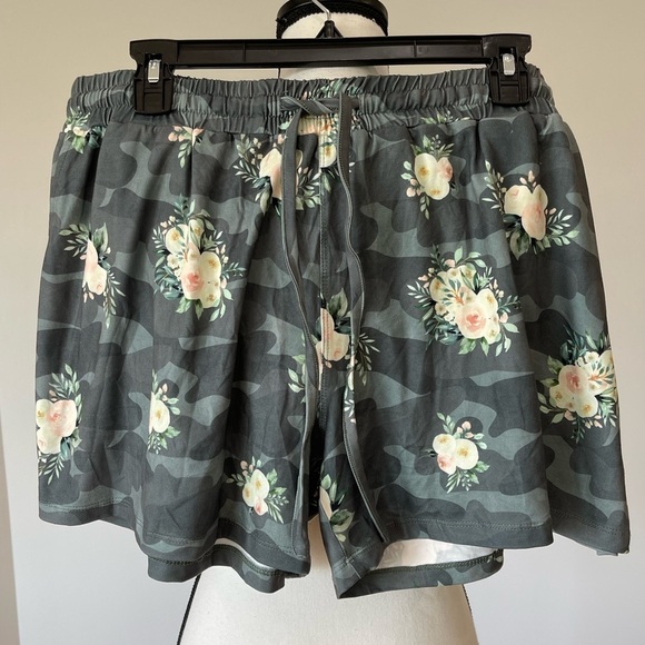 Cheekys size XXX shorts with drawstring and elastic waist - Picture 10 of 12